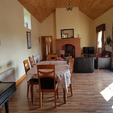 Сasa de vacaciones Rathgillen House *