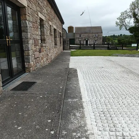 Rathgillen House